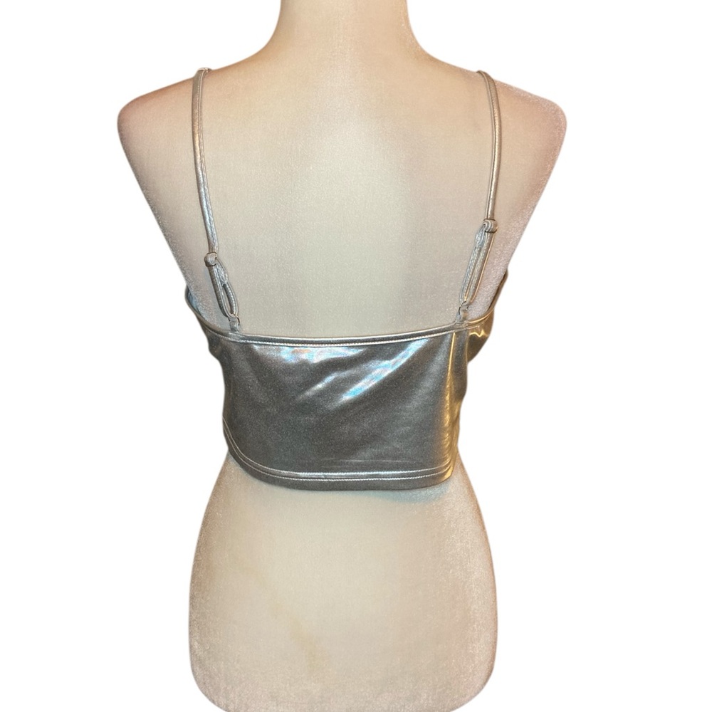 Metallic Silver Crop Top - Picture 2 of 3
